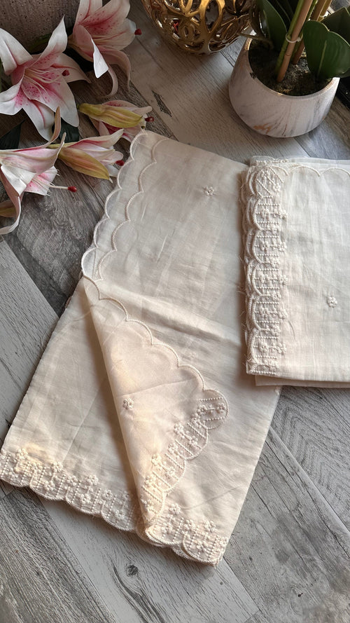 Dyeable Mul cotton light cream shade Dupatta