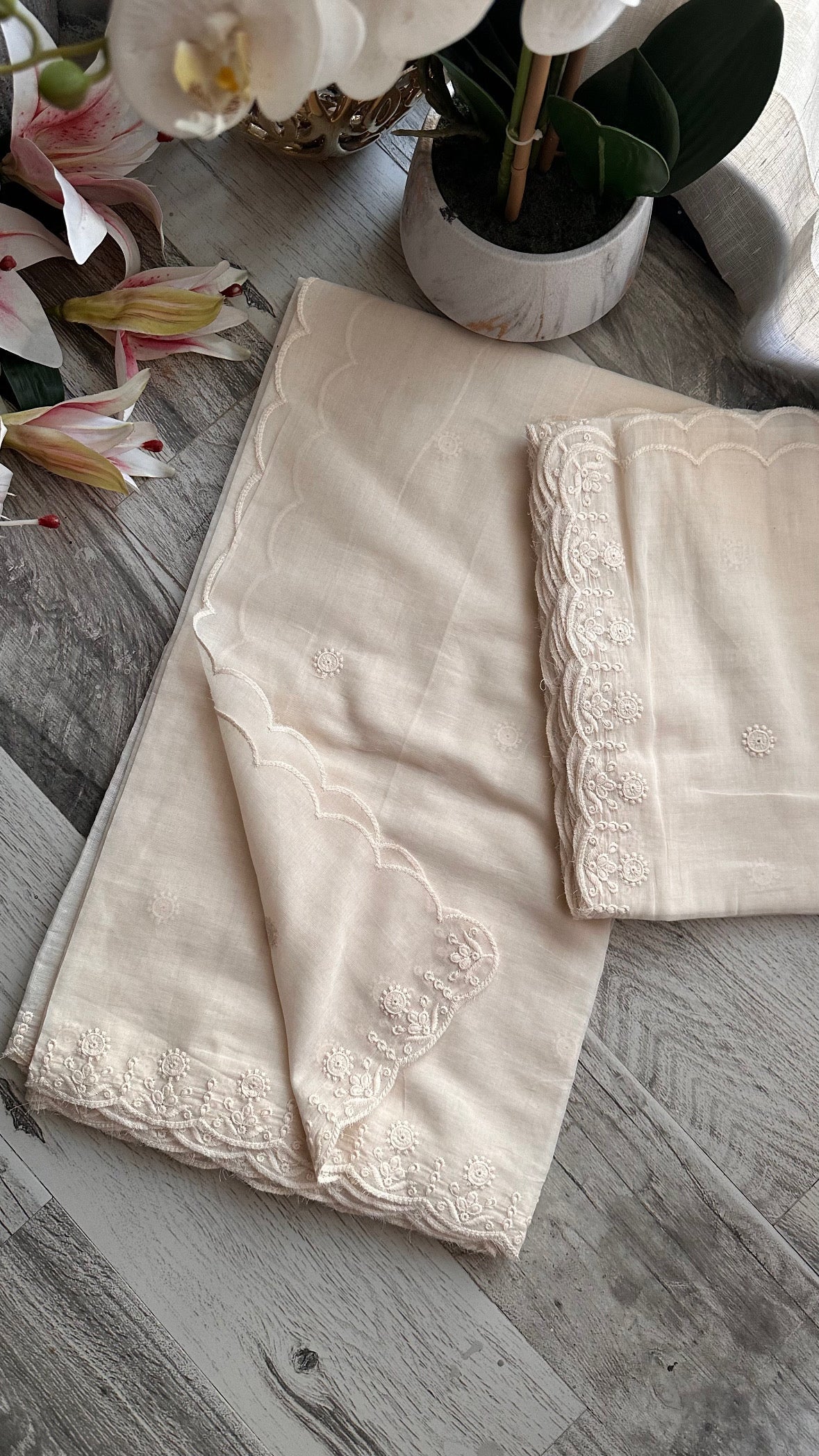Dyeable Mul cotton light cream shade Dupatta